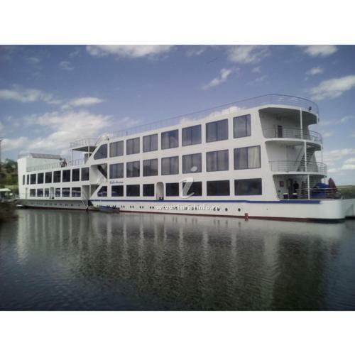 Hotel Bella Marina Юриловка Екстериор снимка